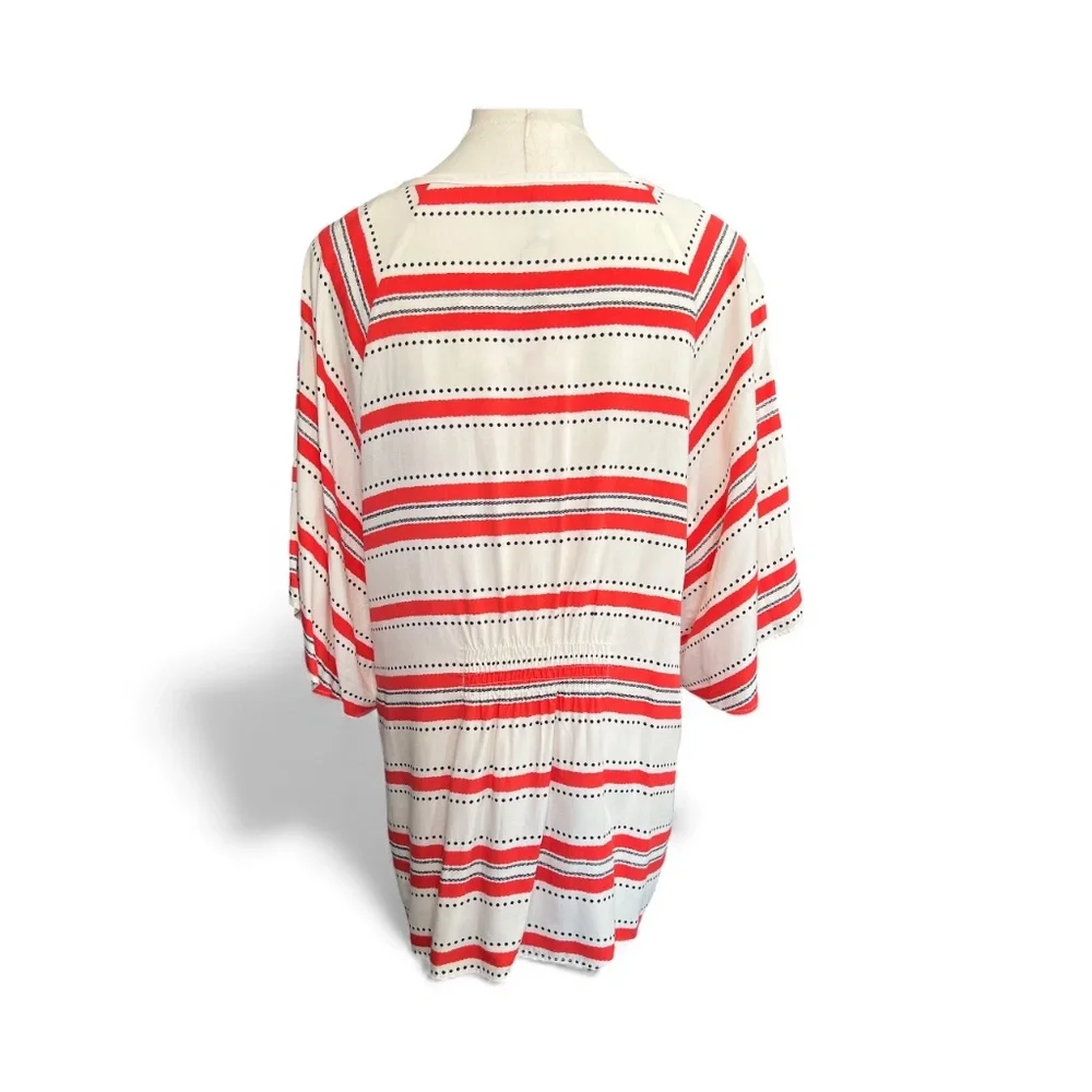 🧡🖤 NWOT ELLE Orange/Red, Black & White Pattern V-Neck Blouse | Sz L - Picture 3 of 7
